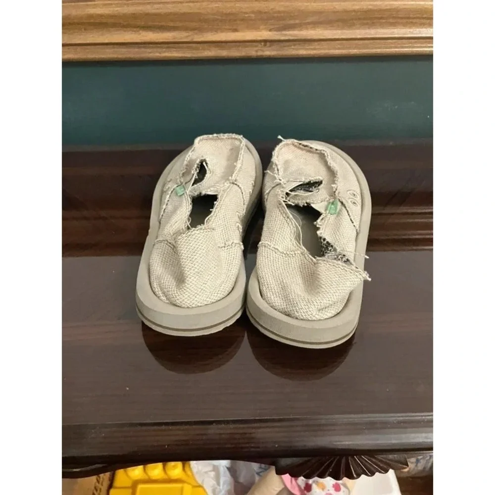 Men Sanuk Slip On Textile Shoes Tan Size 7